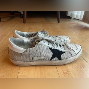 Golden Goose Distressed Superstar | 43
